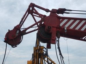 Crawler Crane — JL-5000-070